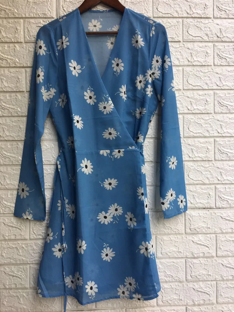 

Floral Print Dress Women V Neck Lace Up Wrap Dress Vintage Daisy Print Long Sleeve Female Casual Summer