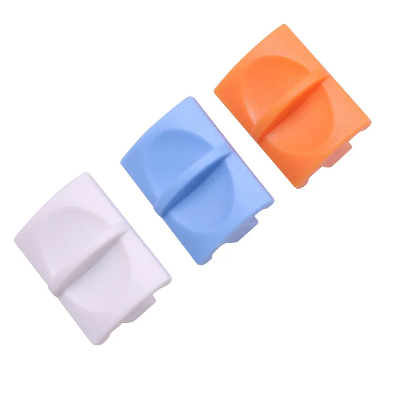 

4 pcs Triangle Blade Used For A4 Mounting Cutters 25*19MM Blue And White Mixed Delivery Office Cutting Supplies