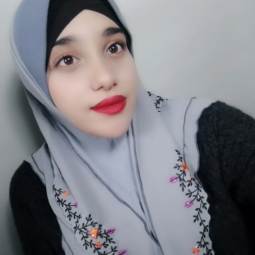 

Malaysian chiffon embroidery Luxury Fashion Women Muslim Hijab The New Turban Jersey Wholesale Scarf Three layers chiffon