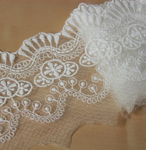 White lace trim 11cm wide embroidered lace,antique lace trim, Bridal