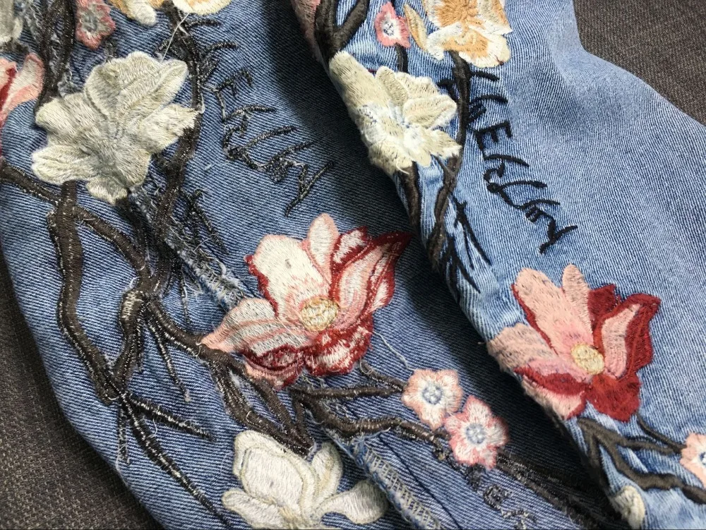 2017 European and American women popular high waist 3D stereo two sides English embroidery multi-color straight nine cents (28)