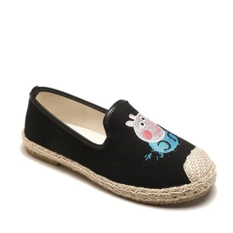 

Women Shoes Spring And Autumn New Espadrilles Cartoon George Loafers Ladies Shoes Flat Casual Shoes New Fisherman Shoes Woman