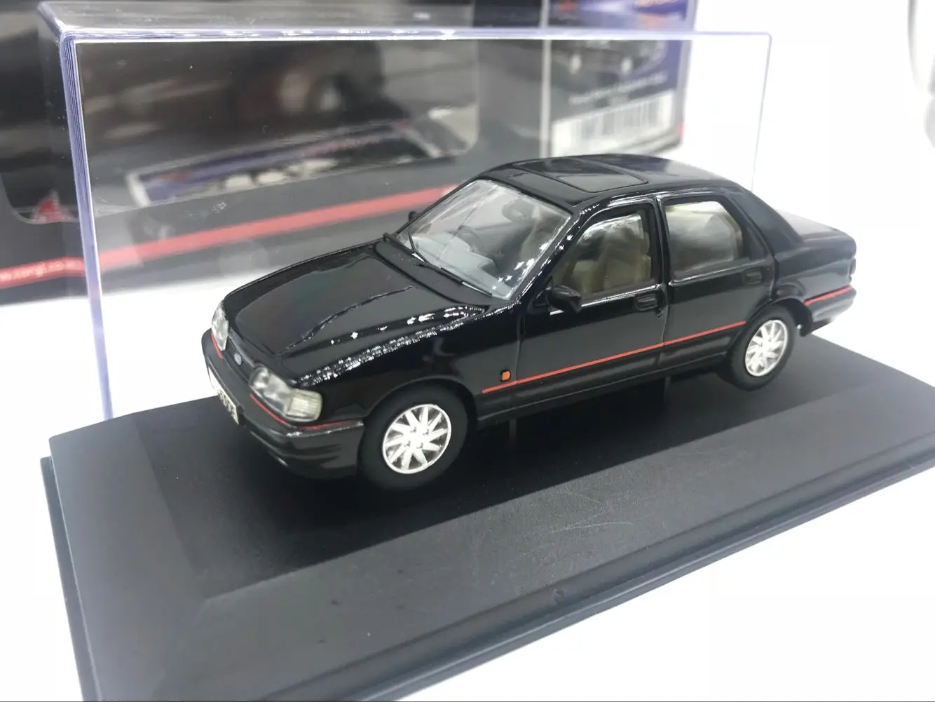 

COR GI 1:43 ford sierra GLS boutique alloy car toys for children kids toys Model original box freeshipping