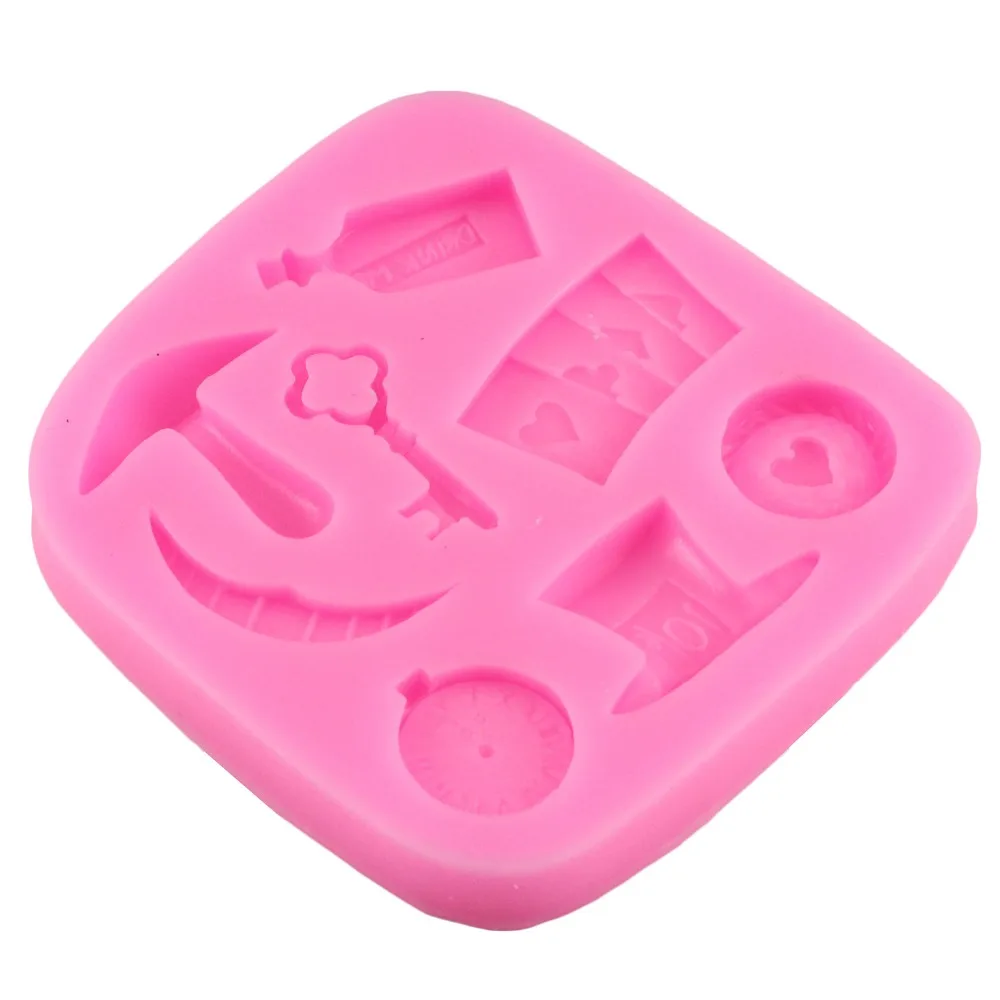 Alice Wonderland 3D Poker Fondant Cake Decorating Tools Cake Border Silicone Molds Cupcake Chocolate Gumpaste Candy Clay Moulds