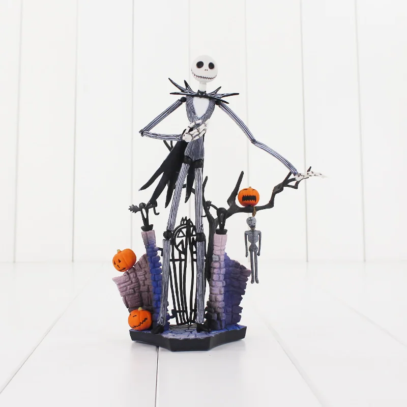 

18cm SCI-FI REVOLTECH Jack 005 Action Figure Jack Skellington With Pumpkin The Nightmare Before Christmas Model Doll