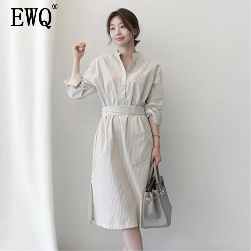 

[EWQ] 2019 New Spring Summer Women V-neck Long Sleeve Button Belt Stripe Split Pullovers Female Long Dress Women Fashion OE142