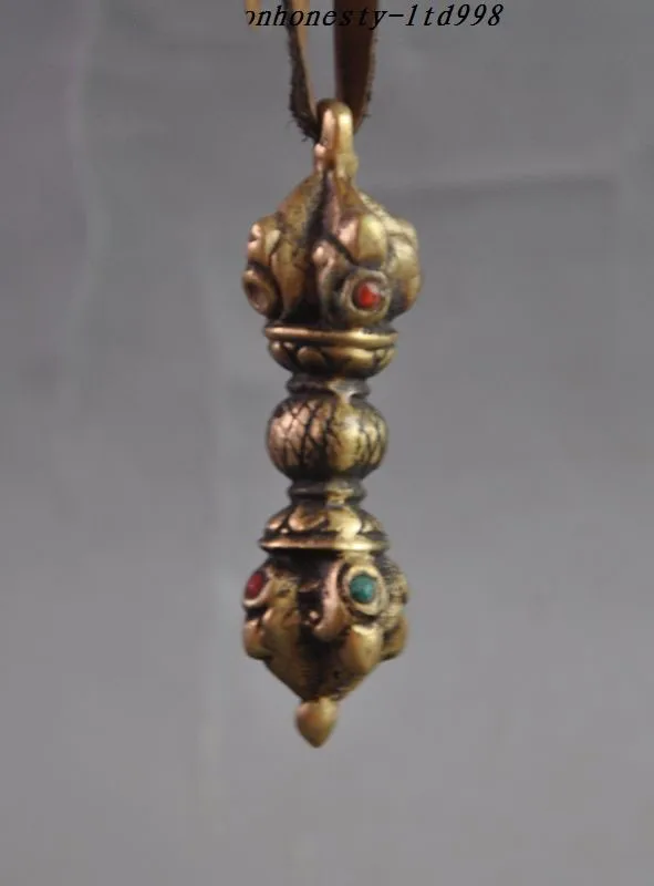 

Collect Old Tibet Buddhism bronze Exorcism Vajra Phurpa Dorje Amulet Pendant