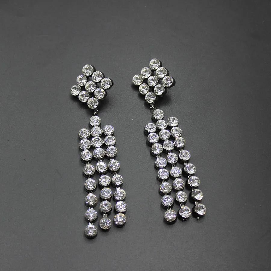

2017 new temperament fashion catwalk big micro-set zircon earrings long section of the Soviet Union earrings decorated 417