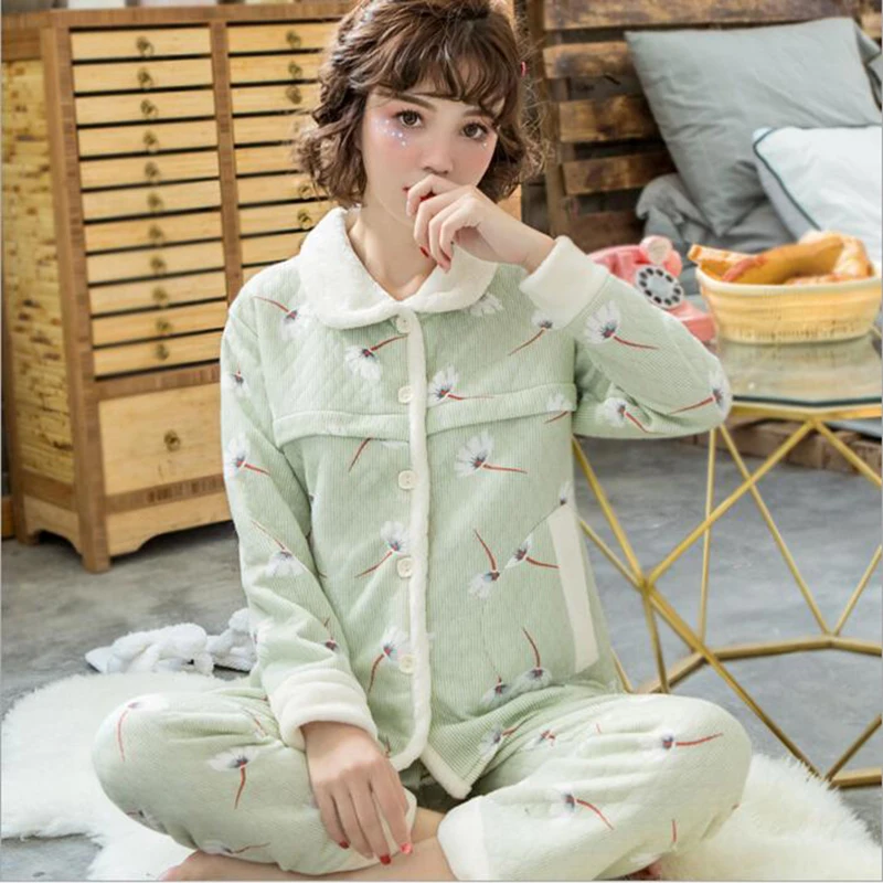 

Cotton Autumn And Winter Maternity Pajamas Nursing Nightgown Breastfeeding Pajamas Thick Warm Pregnant Women Pajamas A152