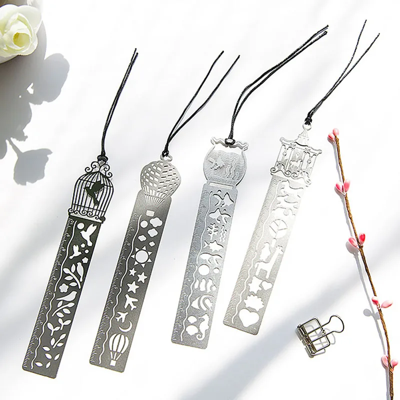 

Creative Hollow Bookmarks Vintage Metal Bookmark With Hot Air Balloon Multifunctional Stationery Material Escolar Gift