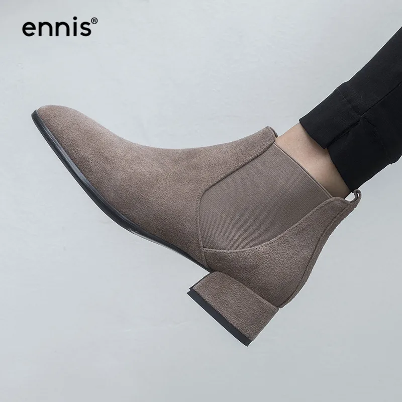 ENNIS/; женские ботинки «Челси» в британском стиле; ботинки из коровьей замши; ботильоны черного цвета на квадратном каблуке; повседневные осенние ботинки; A986