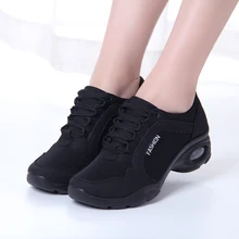 Новинка года; женские кроссовки; женская обувь из сетчатого материала; женская повседневная обувь; модная дышащая прогулочная обувь; женская обувь на танкетке с полукруглой подошвой