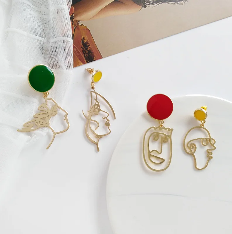 

Hyperbole Hollowed out Metal Face Clip On Earrings Without Piercing Abstract Art Human Face Ears Clip Earrings No Pierced Hole
