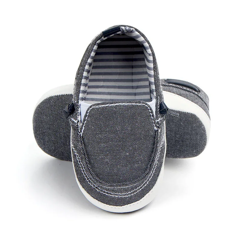 Для новорожденных, для маленьких мальчиков обувь, хлопковая ткань плюшевая нескользящая обувь Ленточки обувь с узором в горошек одежда для малышей для маленьких мальчиков, которые делают первые шаги;