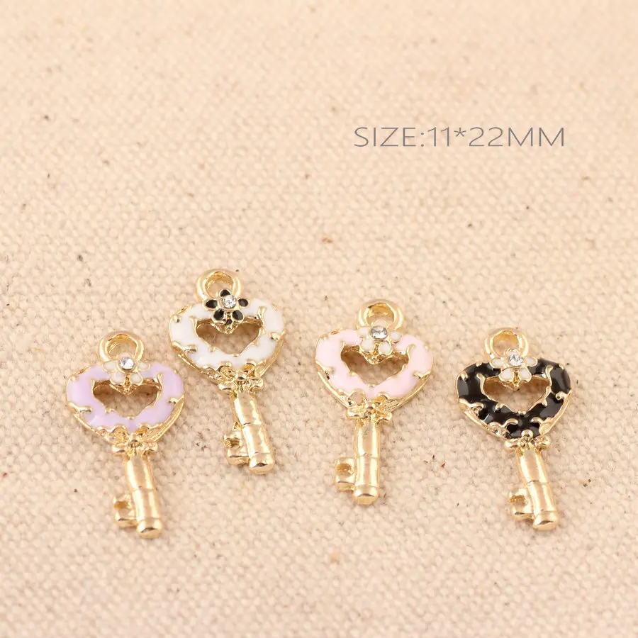 

Newest 50PCS Oil Drop Hallow Out Heart Key Necklace Pendants Alloy DIY Bracelet Keyring Ornament Accessory Charm Pendant Craft