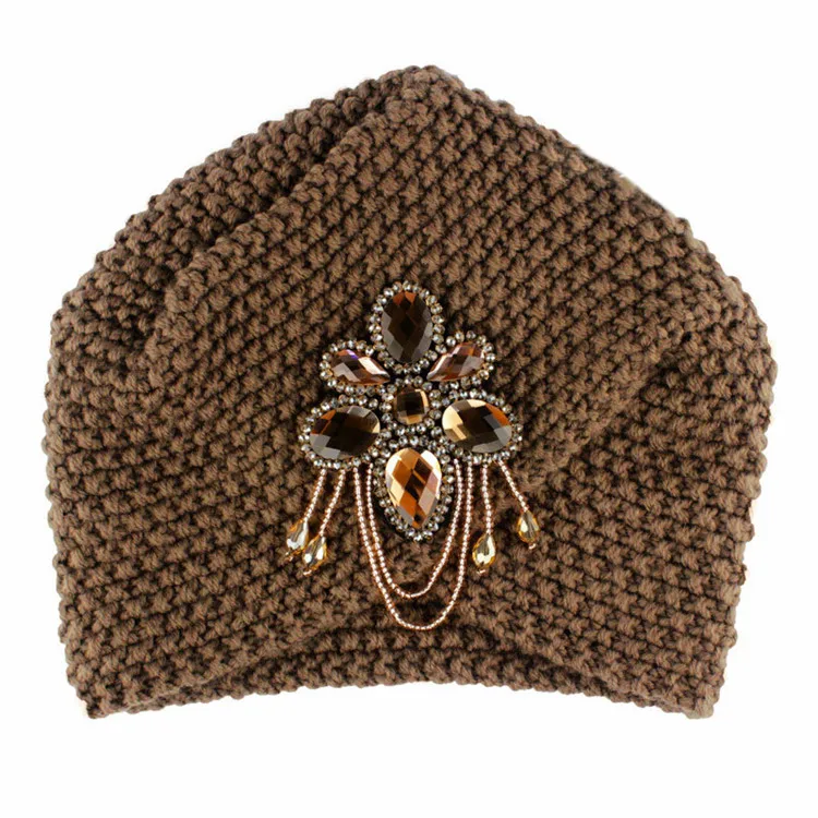 Модные женские зимние теплые шапки с металлическими украшениями, индийские Мягкие Шапки-тюрбан, женские кашемировые шапки бини M064