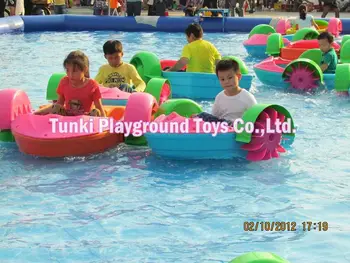 

children hand paddler boat