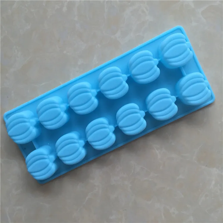

12 Halloween Pumpkin Classic Chocolate Mold cold handmade mold silicon gel die XG048