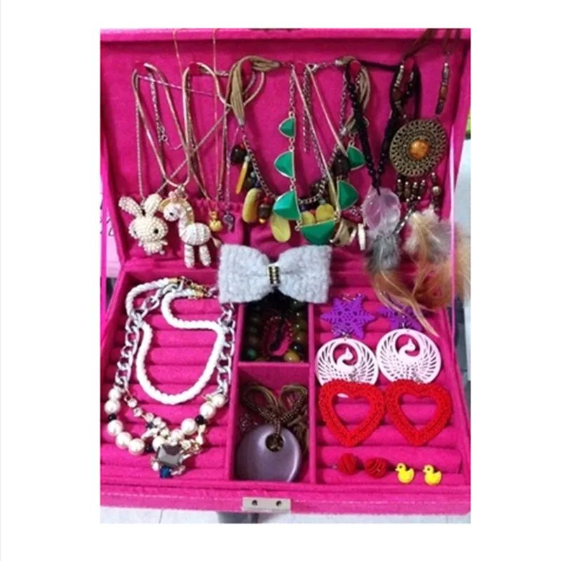 Portable flannelette jewelry organizer Fashion and noble Lovely princess jewelry box Korean style earrings storage casket Portable flannelette jewelry organizer Fashion and noble Lovely princess jewelry box Korean style earrings storage casket
