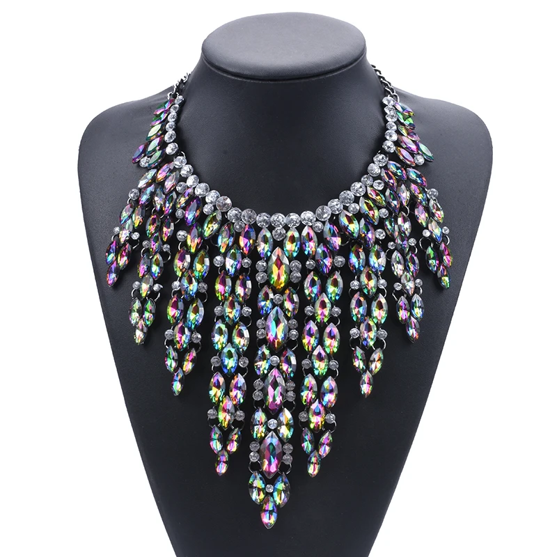 Разноцветные кристаллы стразы кисточка женское ожерелье, бохо большое ожерелье-чокер очаровательное массивное длинное ожерелье с большим воротником