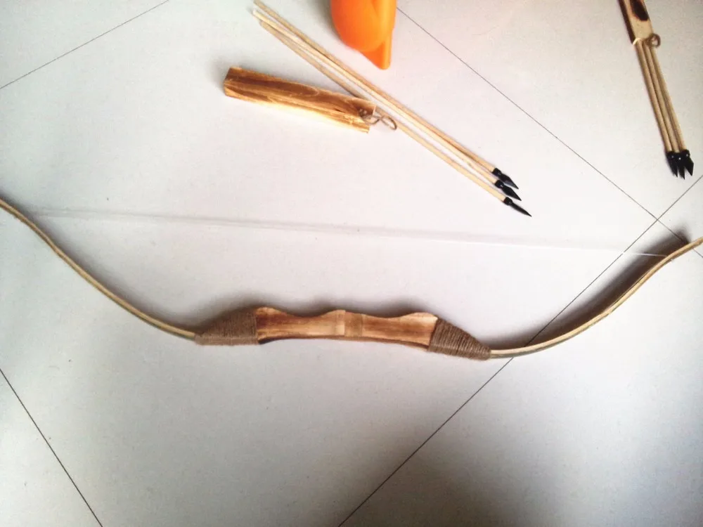 Good-quality-Powerful-Wooden-Wood-Bow-With-3-Arrows-And-Quiver-Kids-Toy-Wood-Archery-Bow (2)