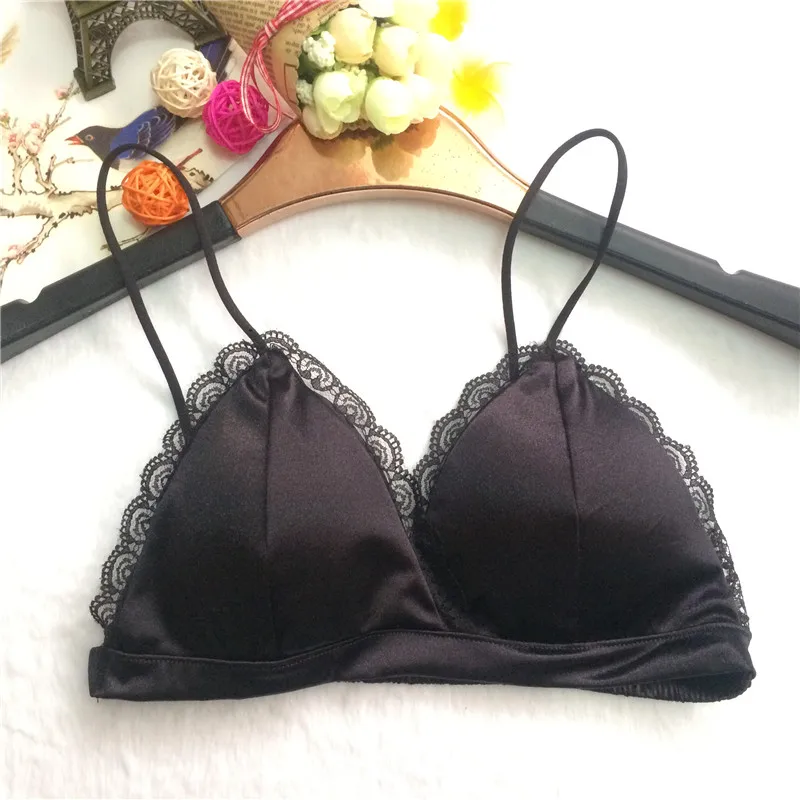 

Yenlice Summer New Sexy Women Casual Lace Bralette Padded Bra Stretch Sleeping brassiere Fashion Elastic band wireless bra top