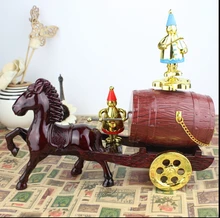 2016 Retro carriage Musical Box Imitation wooden music box rotating villain Creative birthday wedding Valentine gift