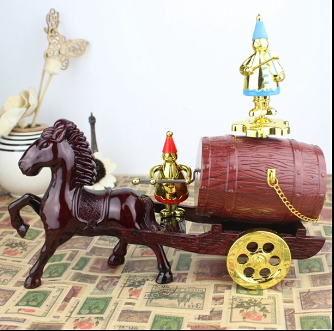 Retro Carriage Musical Box Carousel horse Music Box Clockwork Train