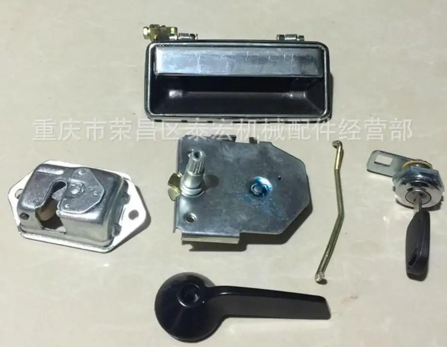 

Excavator accessories Cab door lock assembly for Doosan Daewoo DH55 small digging machine
