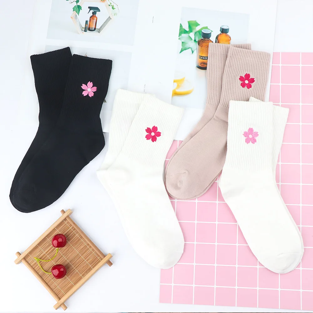 

Fashion Funny Cotton Socks Cute Cherry Blossom Embroidery Design Casual Socks Women Girl Winter Autumn Warm Soft Socks