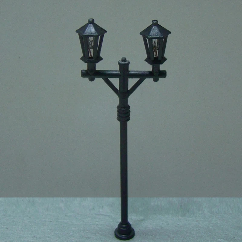 VALIN 20pcs ho model Railway train street lights Double Lamppost LED