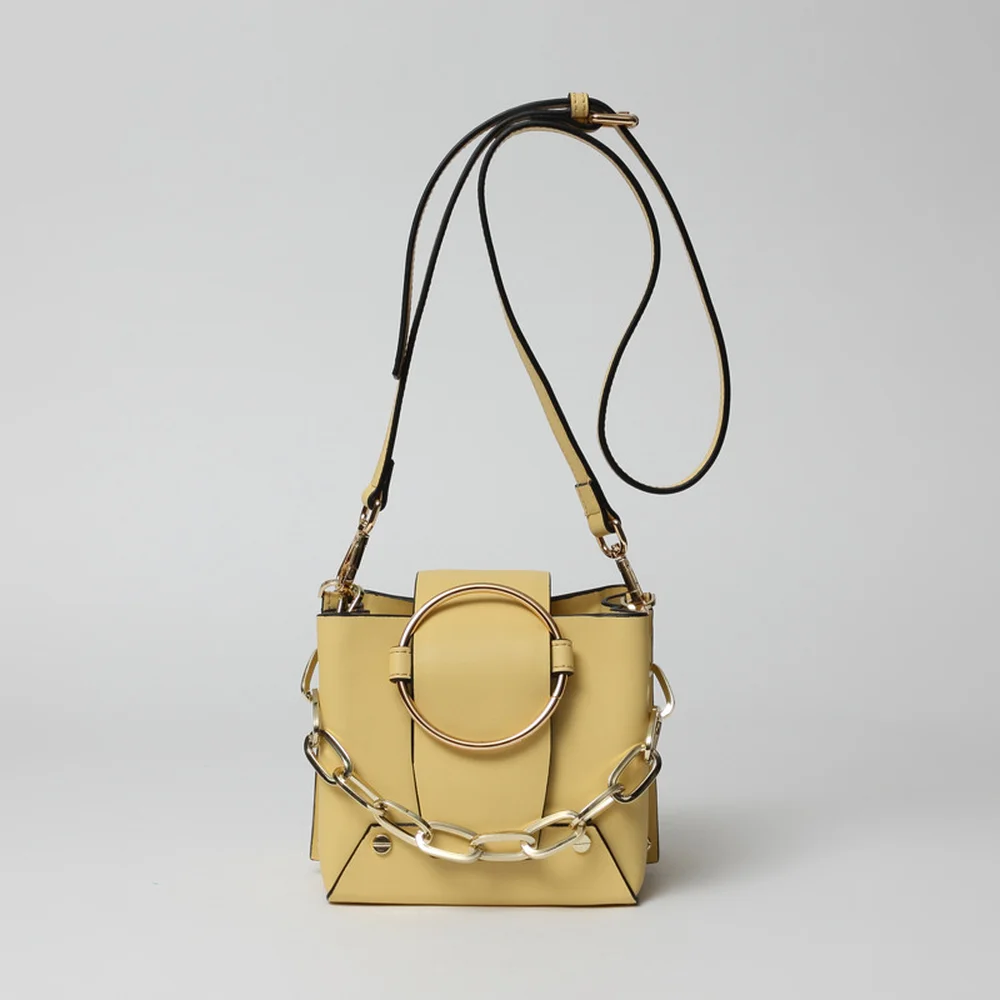 

2018 Summer New Women Ring Chain Handbag Korean Version Simple Bucket Casual Single Shoulder Bag Solid Messenger Elegant Leisure