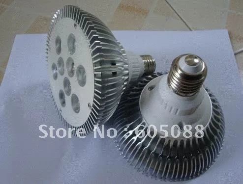 

2017 hot selling E27 9x1w Epistar/Bridgelux led par38 spot light lamp AC100-240v CE&ROHS life>50,000hrs lumens output>120lm/w