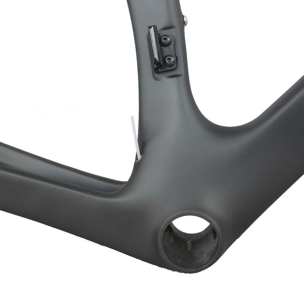 Sale Aero road racing bike frame disc brake 142x12mm black color BB86 carbon road bike frame TT-X3 1 Sale Aero road racing bike frame disc brake 142x12mm black color BB86 carbon road bike frame TT-X3 1