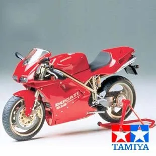 Сборка модели мотоцикла Tamiya 14068 Ducati 916 1/12