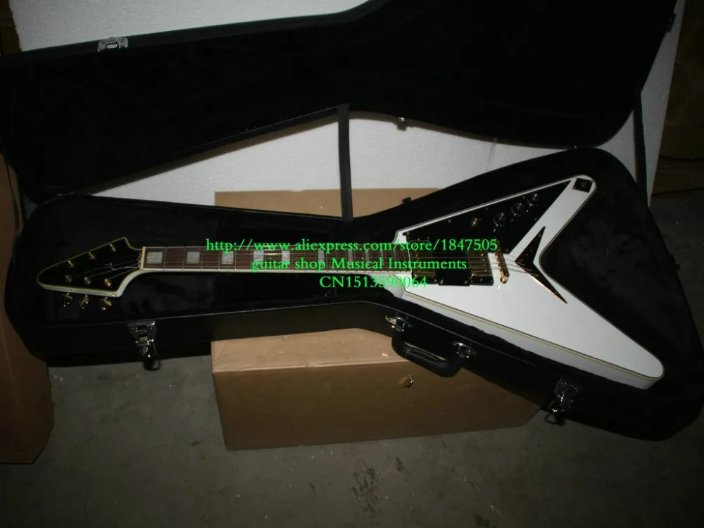 

Free Shipping New Arrival White Custom Shop Electric Guitar with case Gold parts Wholesale from China