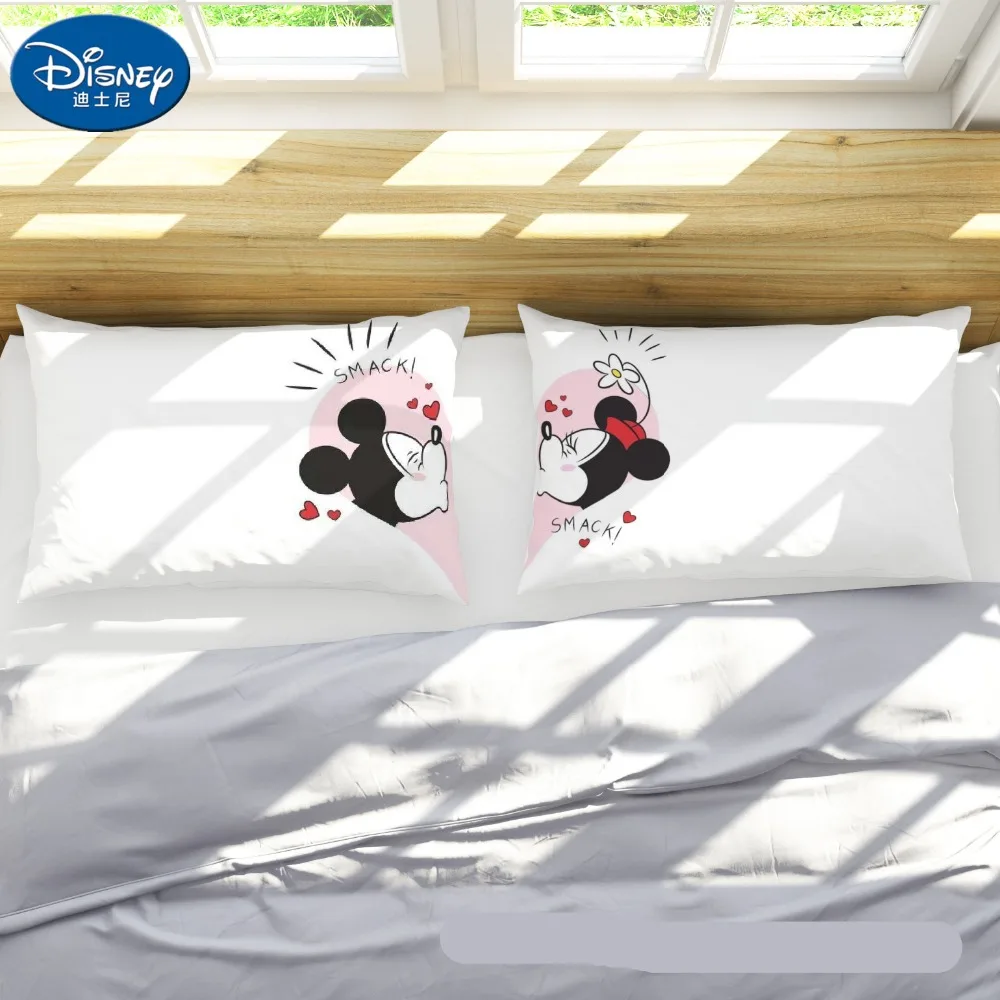 

Cute Mickey Mouse Pillow Case White Couple Lovers Gift Pillow Throw Pillowcases Home Beddroom Two Pair Pillows Bedding Set