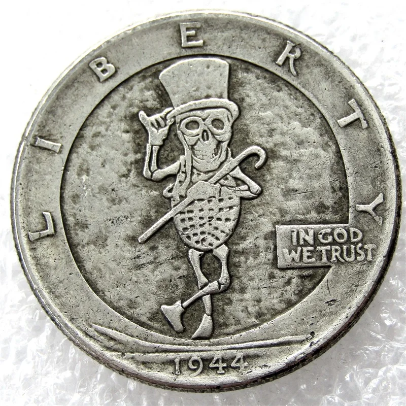 

Hobo 1944 Walking Liberty Half Dollar Skull Design Coin Copy