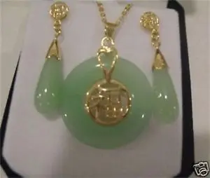 

hot sell new - Fast shipping Beautiful Jewelry 18KGP gold Nature Green Jade Earrings necklace Pendant Set (A0511)