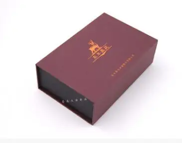 Новая Заводская качественная Роскошная Заказная картонная коробка для упаковки одежды