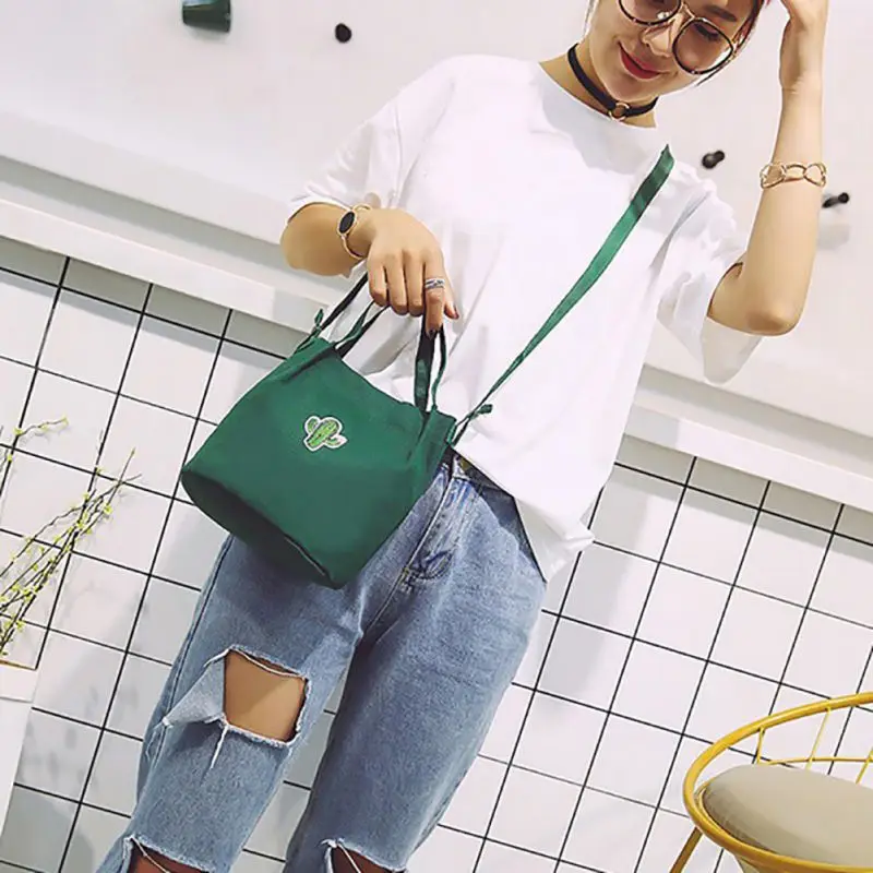 

Large Pocket Casual Tote Women's Hasp Handbag Shoulder Canvas Handbags Cactus Print Reusable Shopping Bags