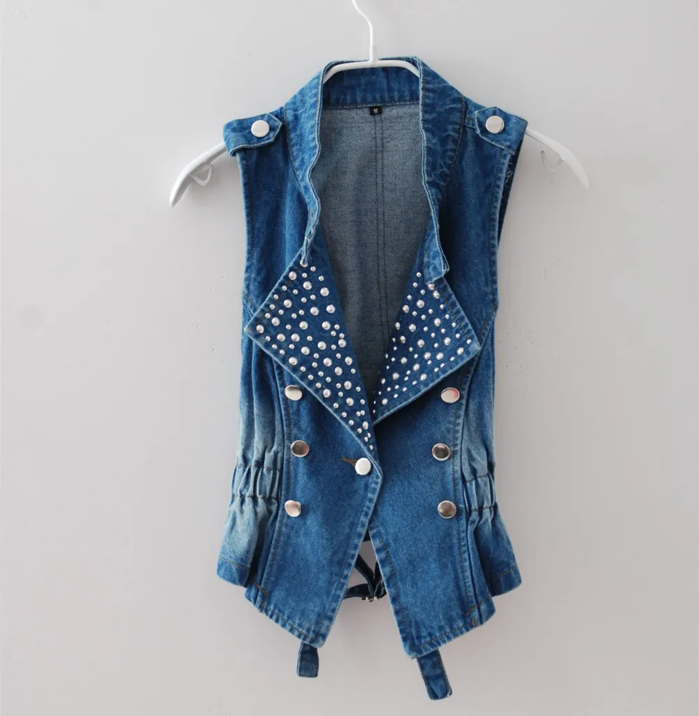 Classic Denim Jackets To Pair With Everything This Fall Well, darn. This item just sold out. Select notify me & we'll tell you when it's back in stock.
