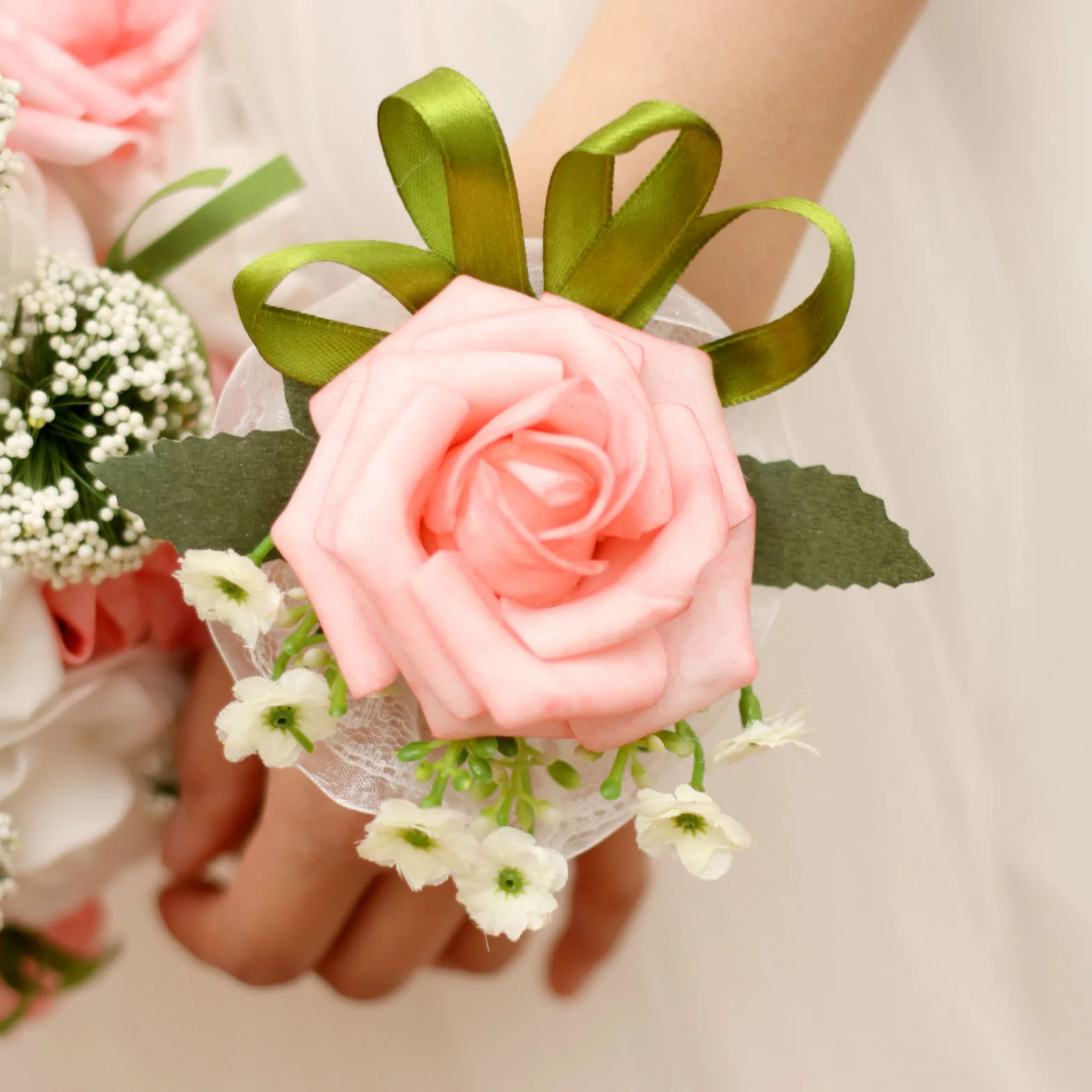 2PCS Green Ribbon Wrist Flowers Bride Wrist Flowers Maid of Honor Wrist