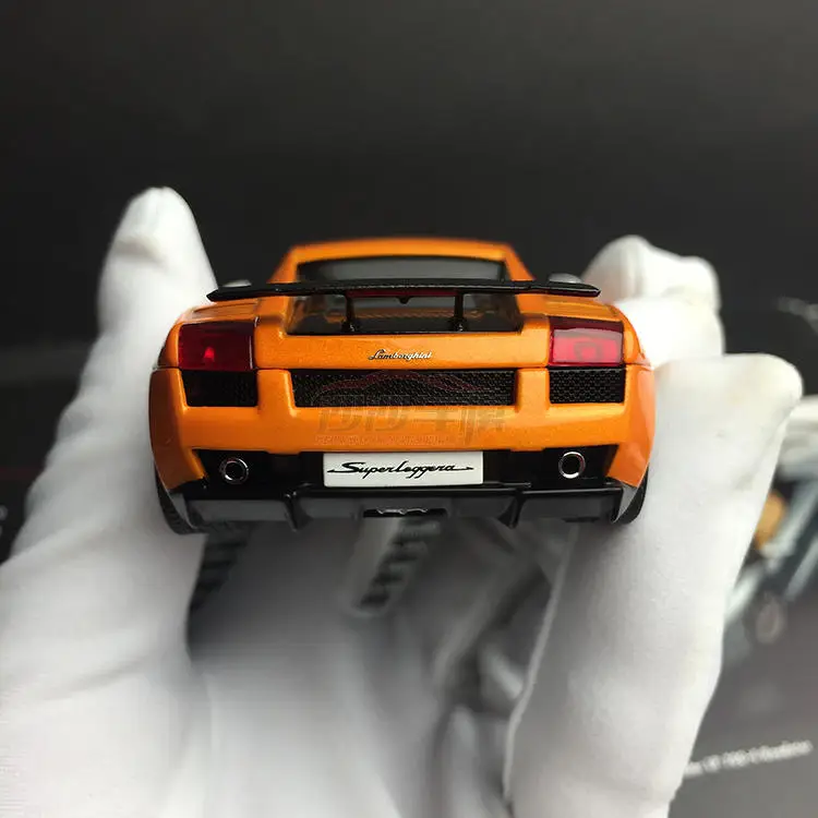 Специальная цена на литье под давлением металлический Lamborghini Gallardo Настольный дисплей коллекция моделей игрушек для детей