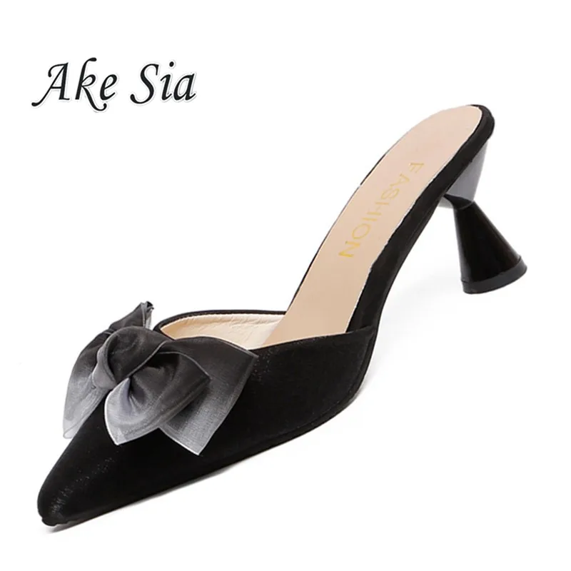 

Female spring 2019 new wild thick with bow pointed toe slippers Thick high heel sandals Sexy high heels mujer Sandals Pumps