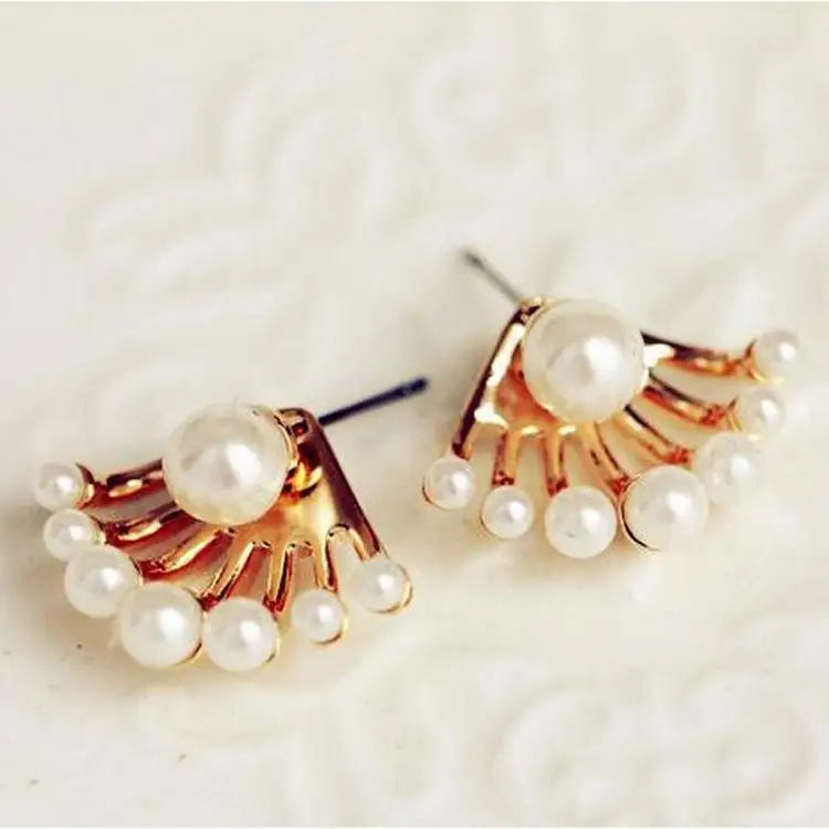 

European and American Fashion Jewelry Exquisite Little Wild Imitation Pearl Earrings Cute Neckband Free Shipping E164