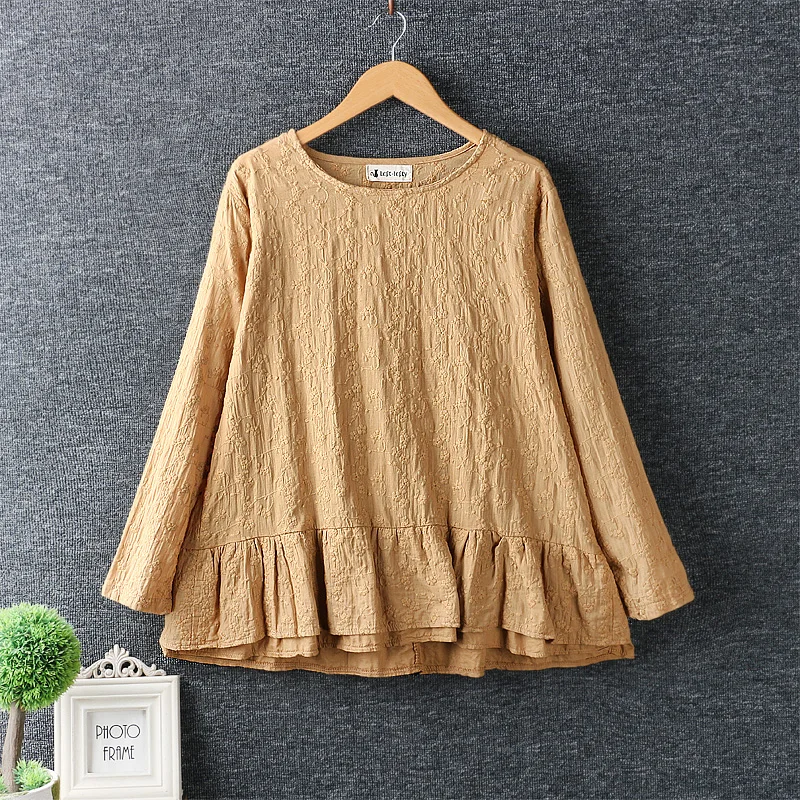 

Japan Mori Girl Long-sleeve Blouse Cotton Shirt O-neck Floral Embroidery Basic Doll Shirt Women Casual Pullover Tunic Top Blouse