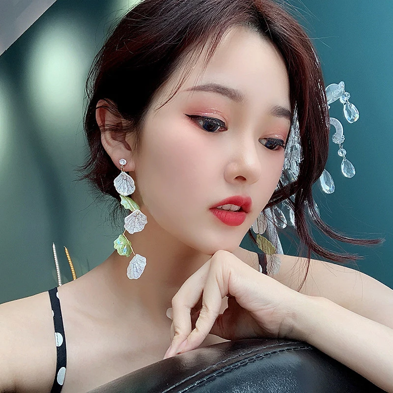 

2019 New Arrival Trendy Geometric Women Dangle Earrings Summer Long Earrings Korean Eardrop Fashion Earrings Female Jewelry