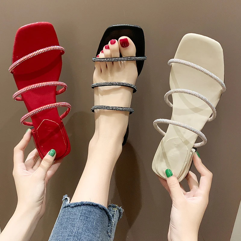 

Square heel Slides Low Woman Shoes Luxury Jelly Flip Flops Slipper Designer Glitter Crystal Basic Hoof Heels Rome Rubber PU