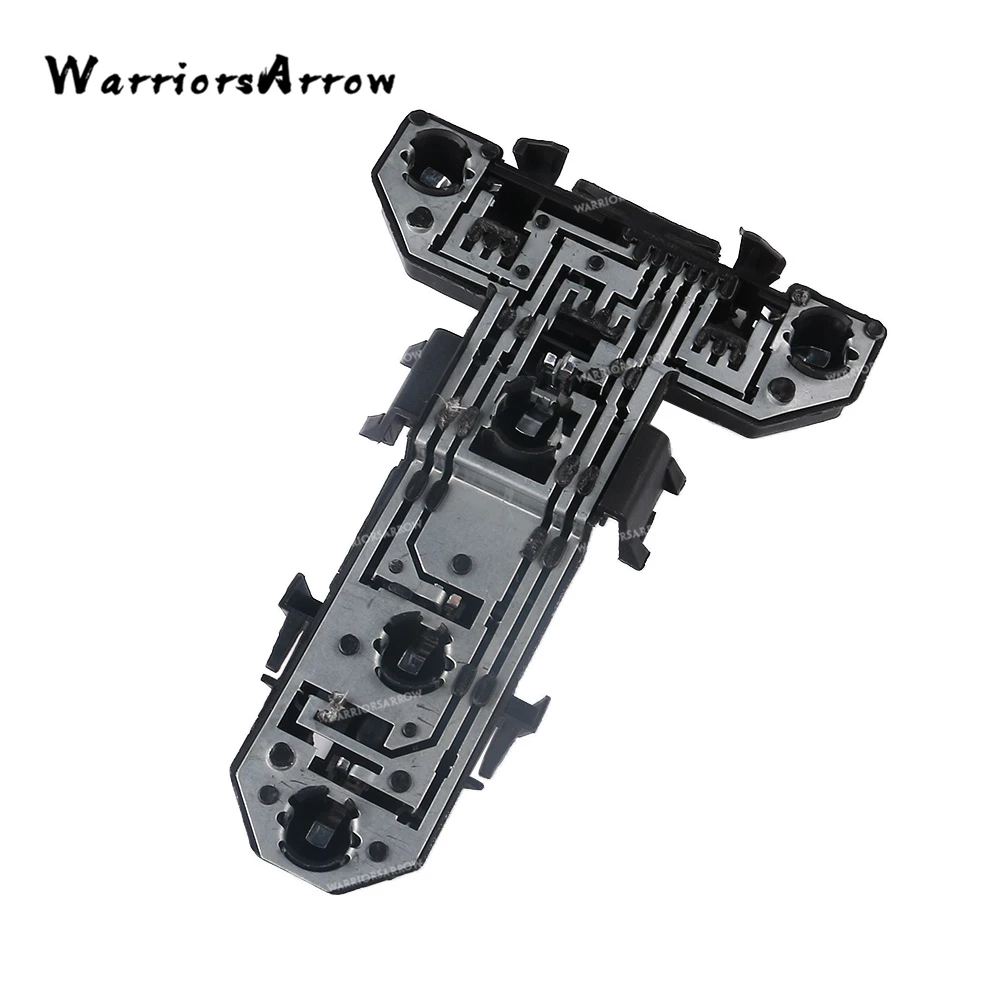 

New Taillight Tail Light Bulb Holder For VW Jetta Chassis A4 1999 Jetta 2000 Jetta Sedan Chassis A4 2005 Jetta City 1J5945257
